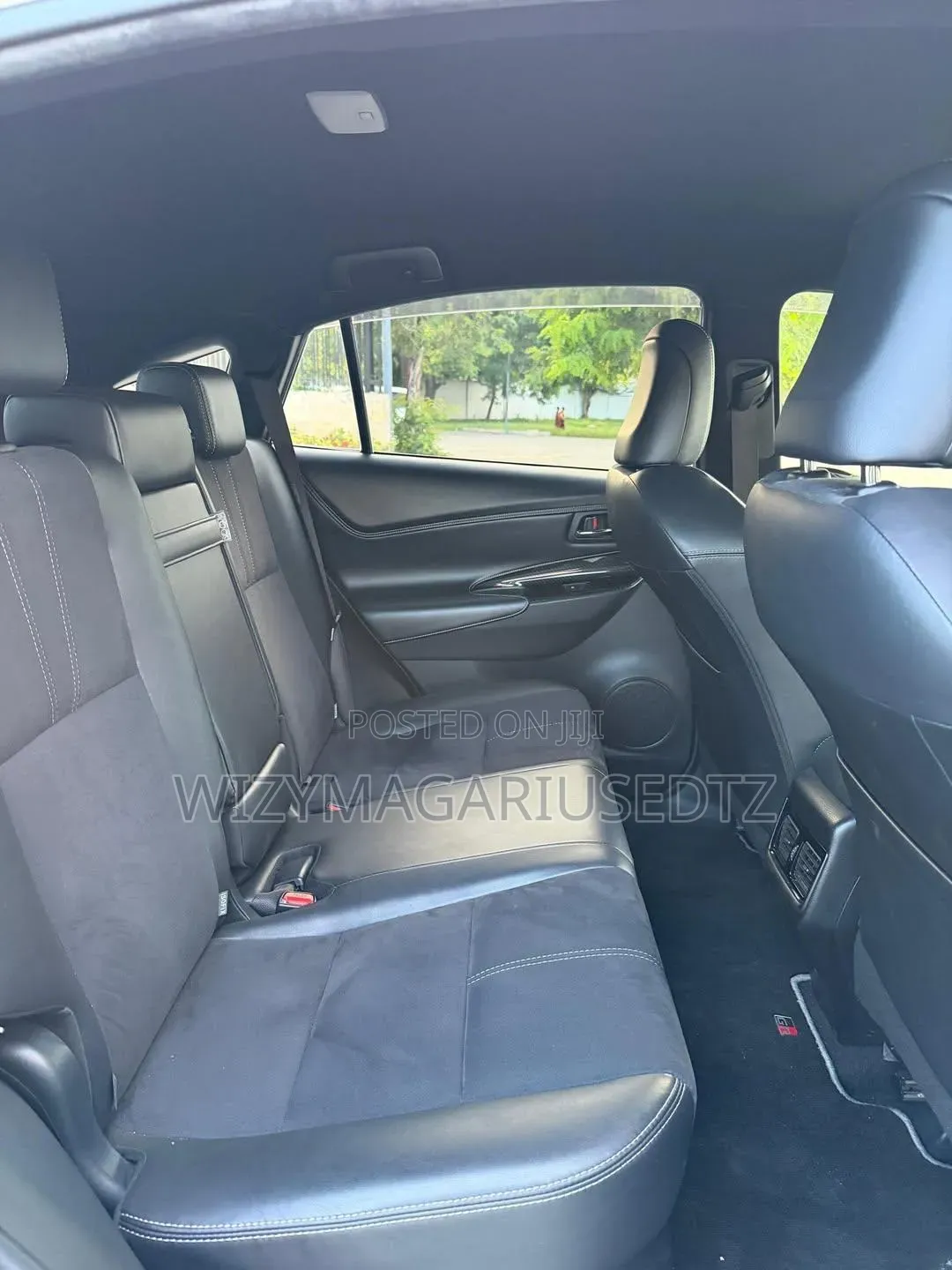 Toyota Harrier 2.0 2018 Ivory