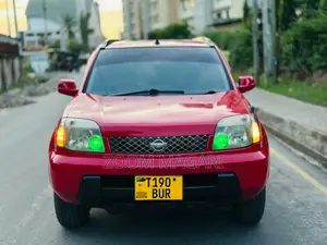 Nissan X-Trail 2002 Red