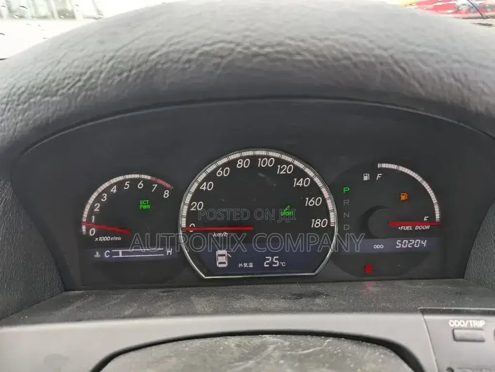 Toyota Crown 2004 White