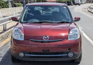 Mazda Verisa 2011 Red