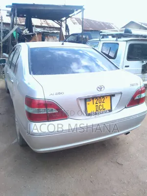 Toyota Brevis 2003 Silver