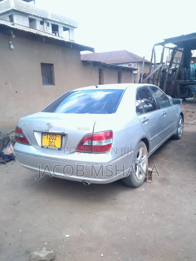 Toyota Brevis 2003 Silver