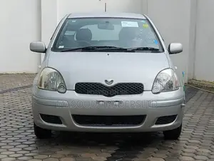 Toyota Vitz 1.3 AWD 3dr 2001 Silver