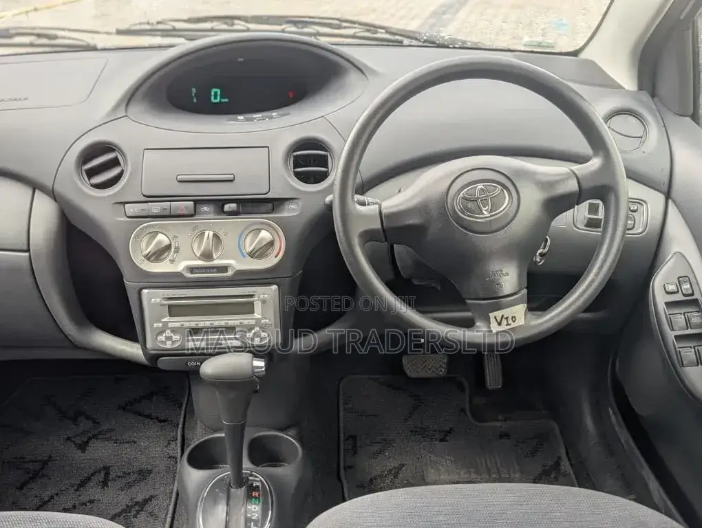 Toyota Vitz 1.3 AWD 3dr 2001 Silver