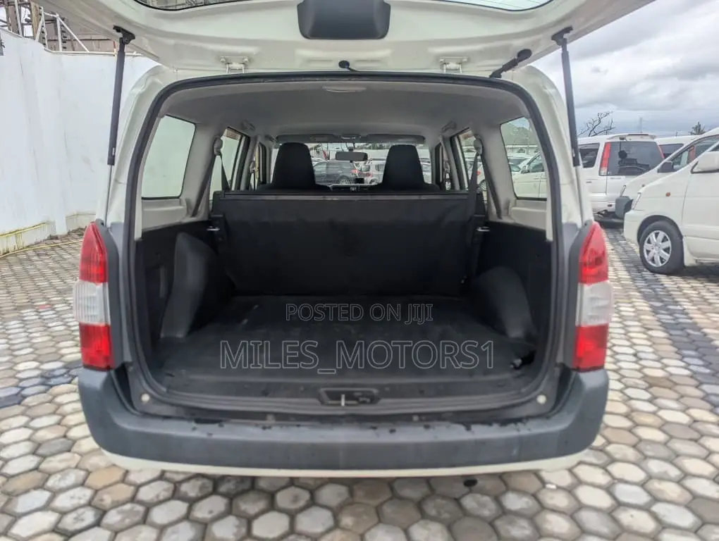 Toyota Probox 2014 White