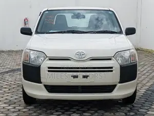 Toyota Probox 2014 White