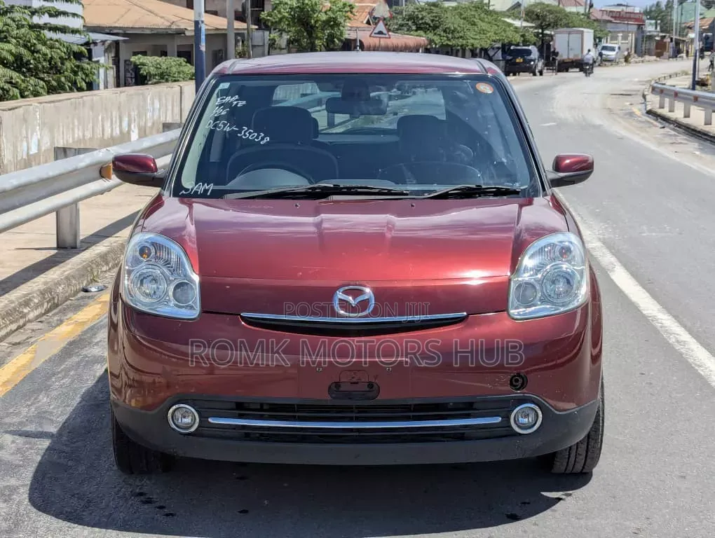 Mazda Verisa 2011 Maroon