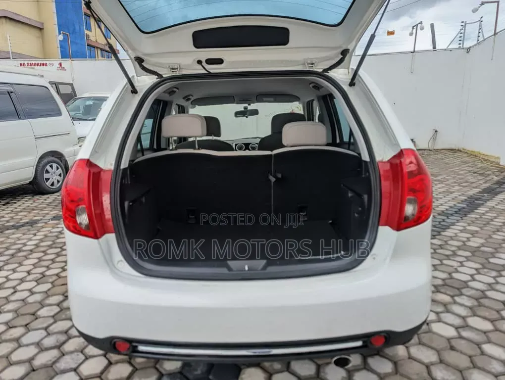 Mazda Verisa 2007 White