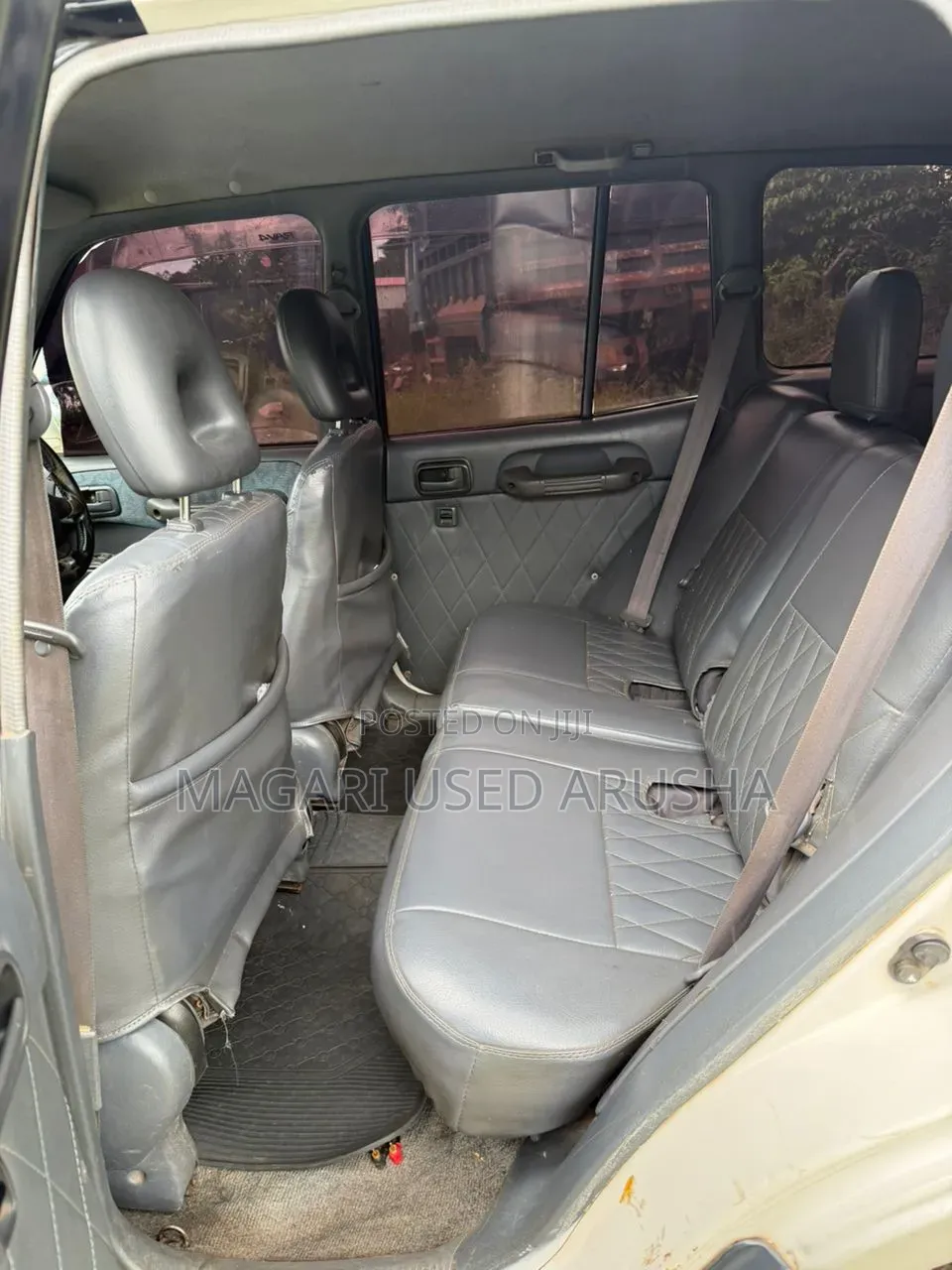 Toyota RAV4 1999 White
