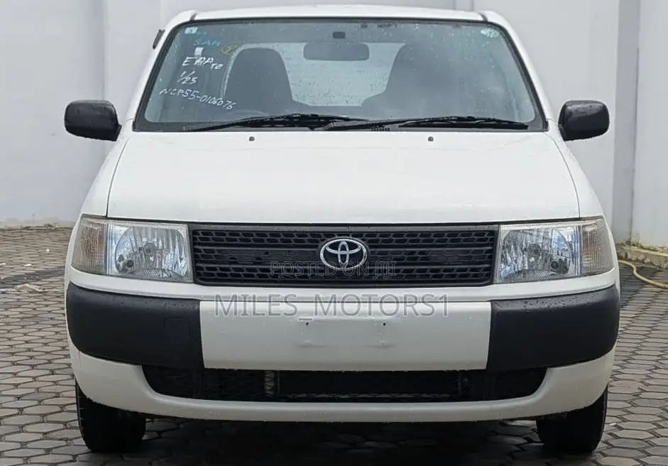 Toyota Probox 2012 White