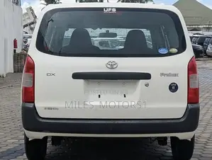Toyota Probox 2012 White