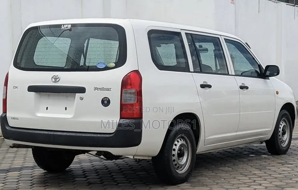 Toyota Probox 2012 White