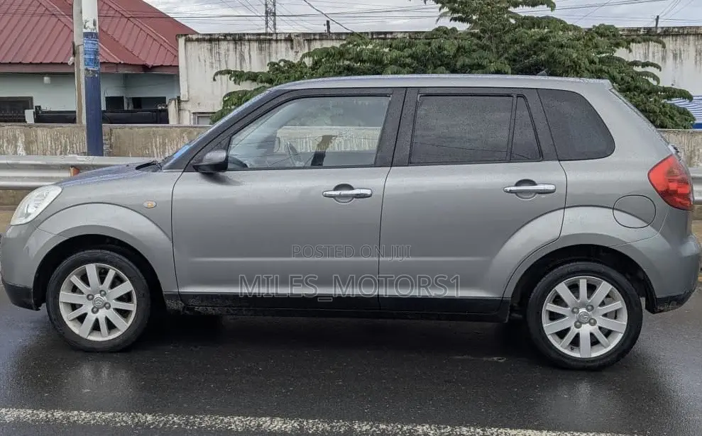 Mazda Verisa 2008 Gray