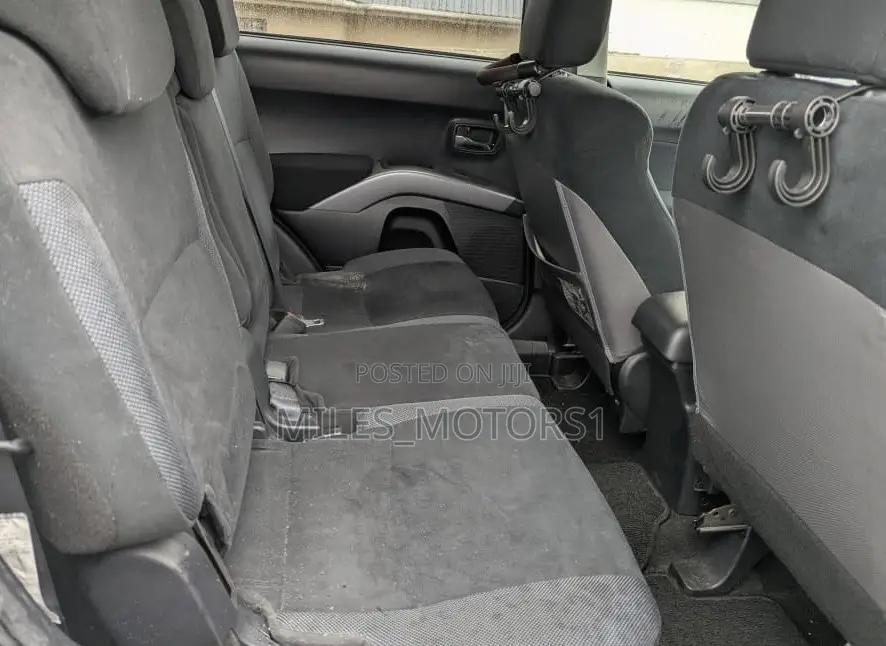 Mitsubishi Outlander 2008 White