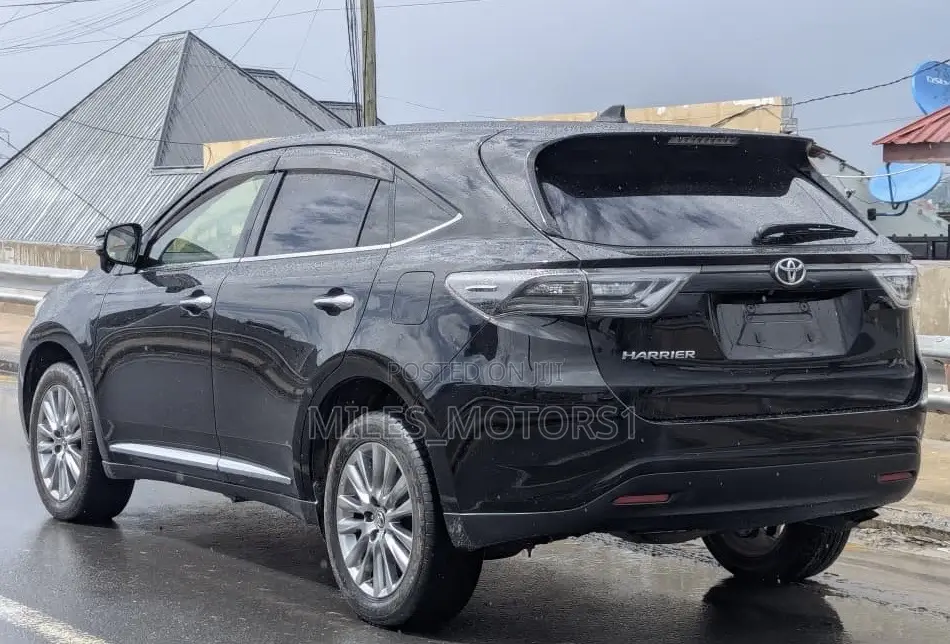 Toyota Harrier 2013 Black