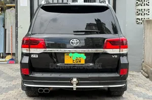Toyota Land Cruiser 2017 Black
