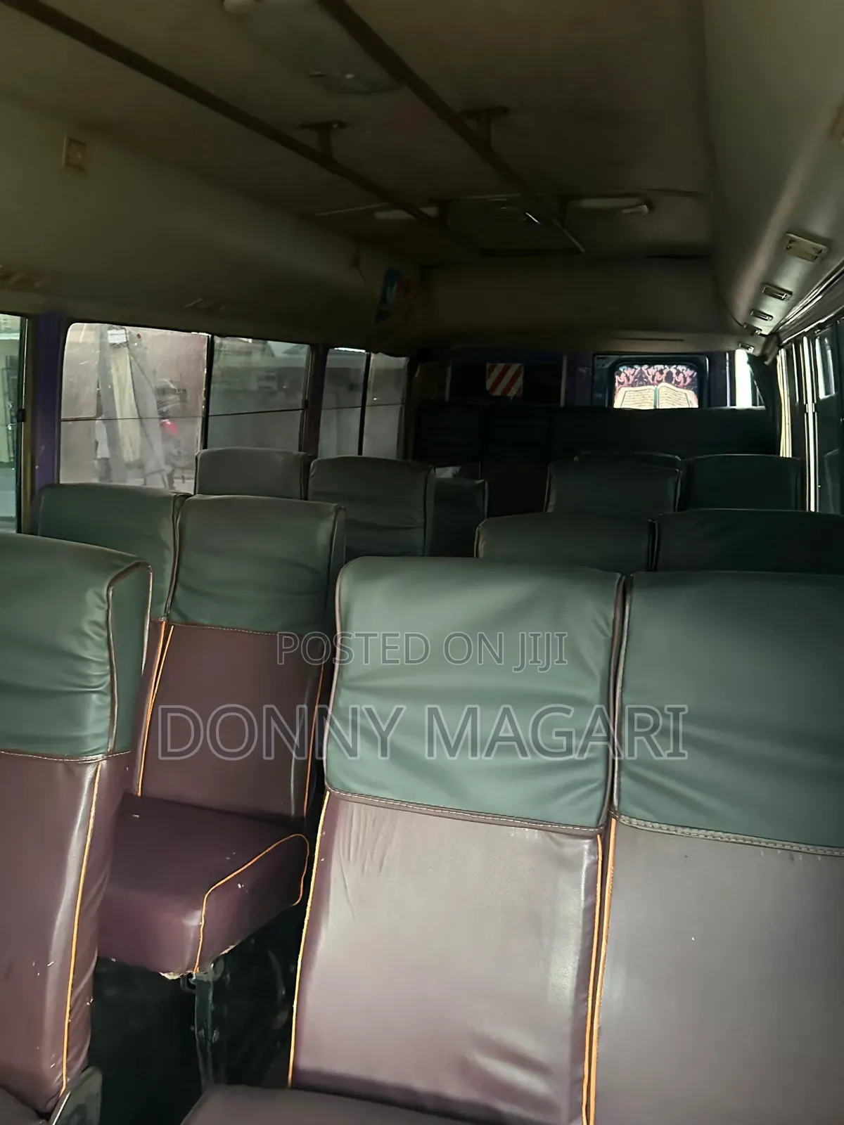 Mitsubishi Fuso Rosa 2004 Blue