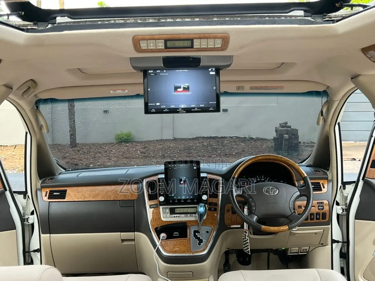 Toyota Alphard 2009 Pearl