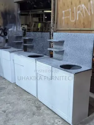 Kitchen Cabinet Mpya