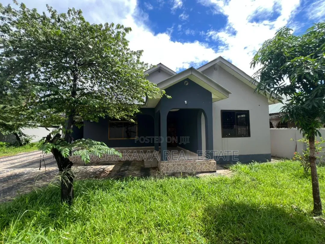 3bdrm House in Mchakama Real Estate, Bunju for sale
