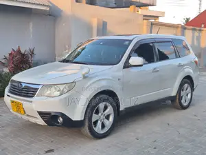 Subaru Forester 2010 White