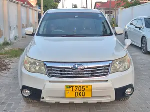Subaru Forester 2010 White