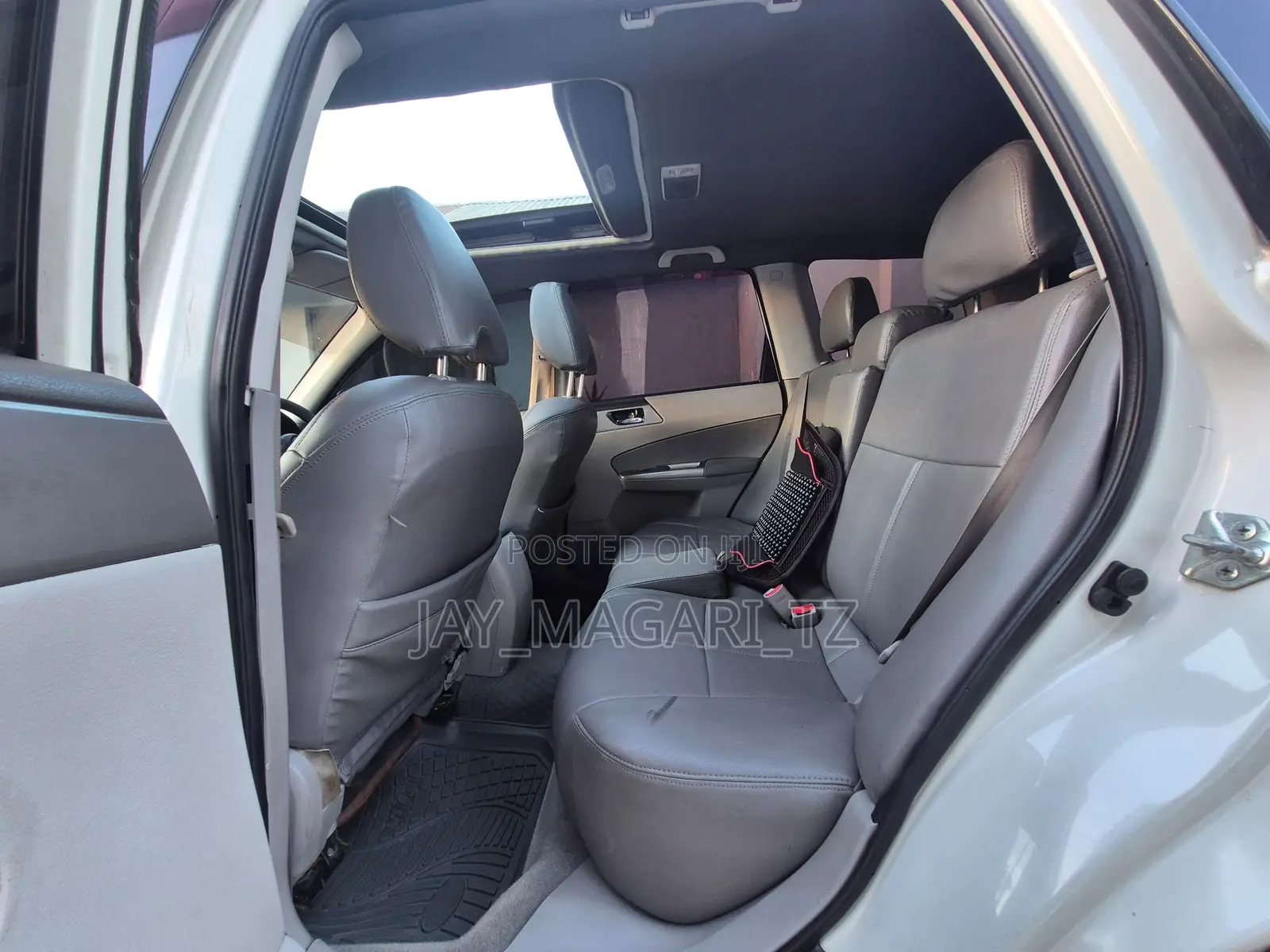 Subaru Forester 2010 White