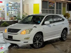 Toyota Harrier 2006 White