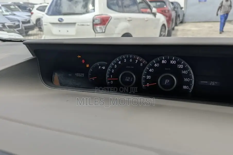 Toyota Noah 2009