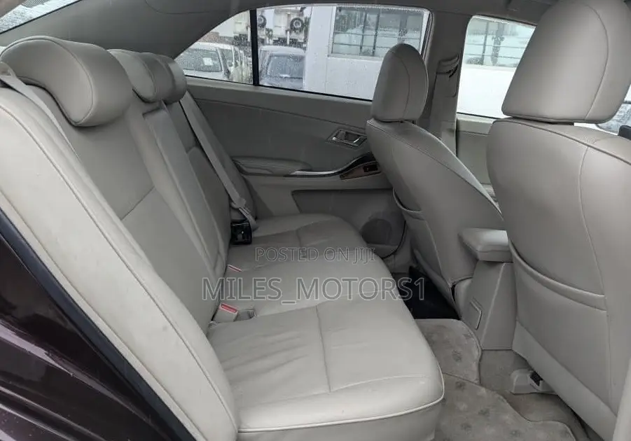 Toyota Premio 2009 Maroon