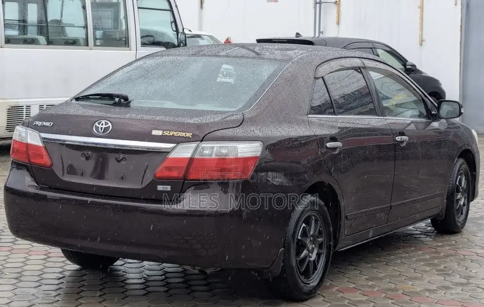 Toyota Premio 2009 Maroon