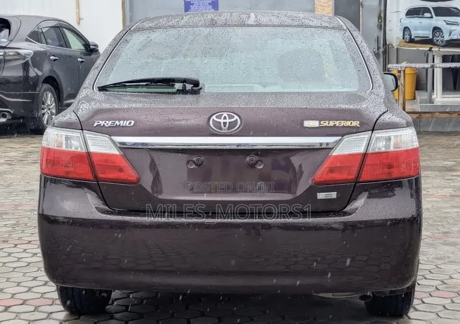 Toyota Premio 2009 Maroon