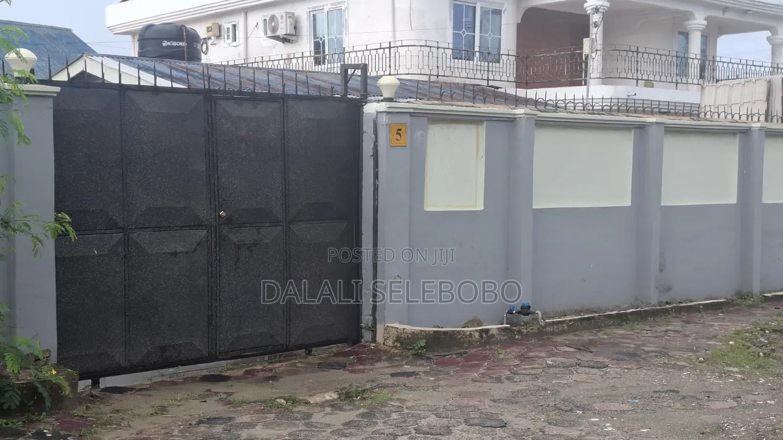 6bdrm Bungalow in Kinondoni Garden for sale