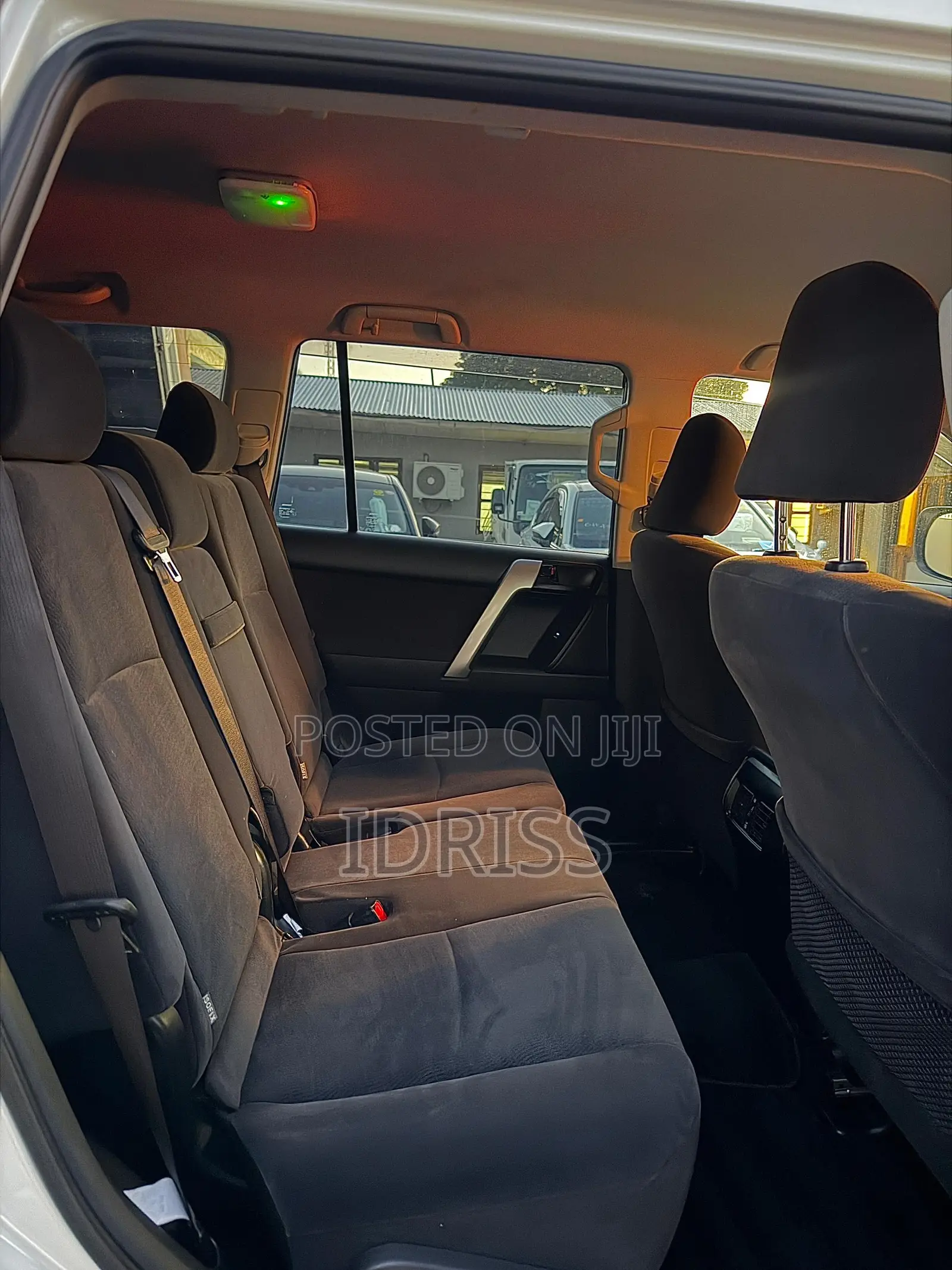 Toyota Land Cruiser Prado 2019 White