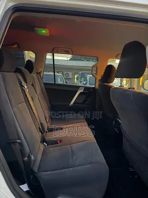Toyota Land Cruiser Prado 2019 White