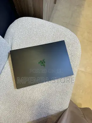 Laptop Razer Blade 6GB Intel Core i7 SSD 512GB