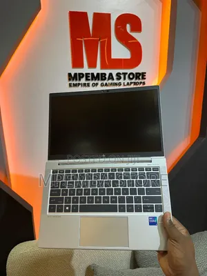 Laptop HP EliteBook 830 G8 8GB Intel Core i5 SSD 256GB