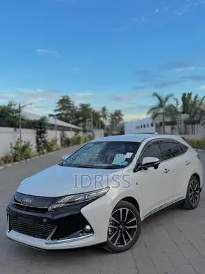 Toyota Harrier 2018 White