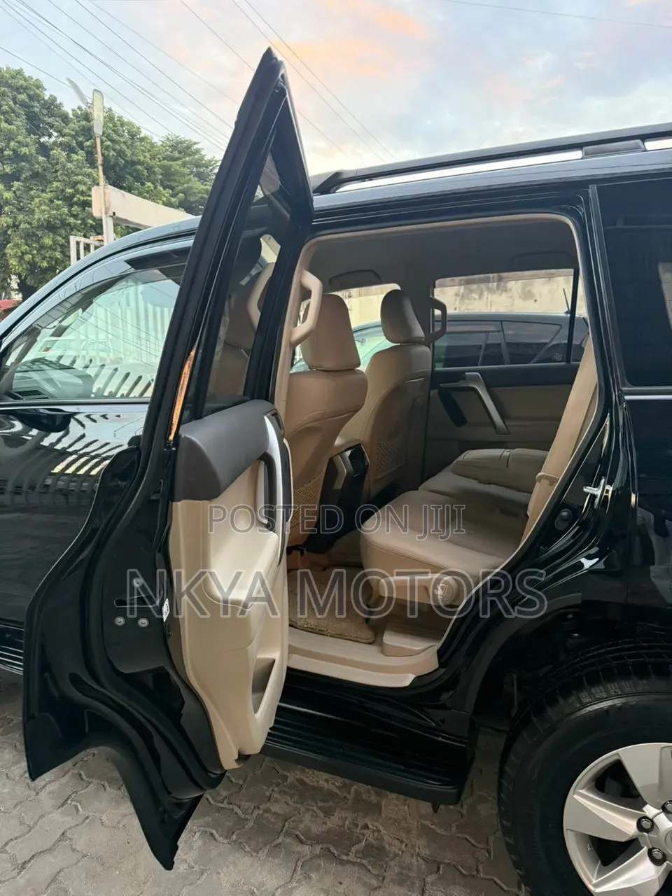 Toyota Land Cruiser Prado 2021 Black