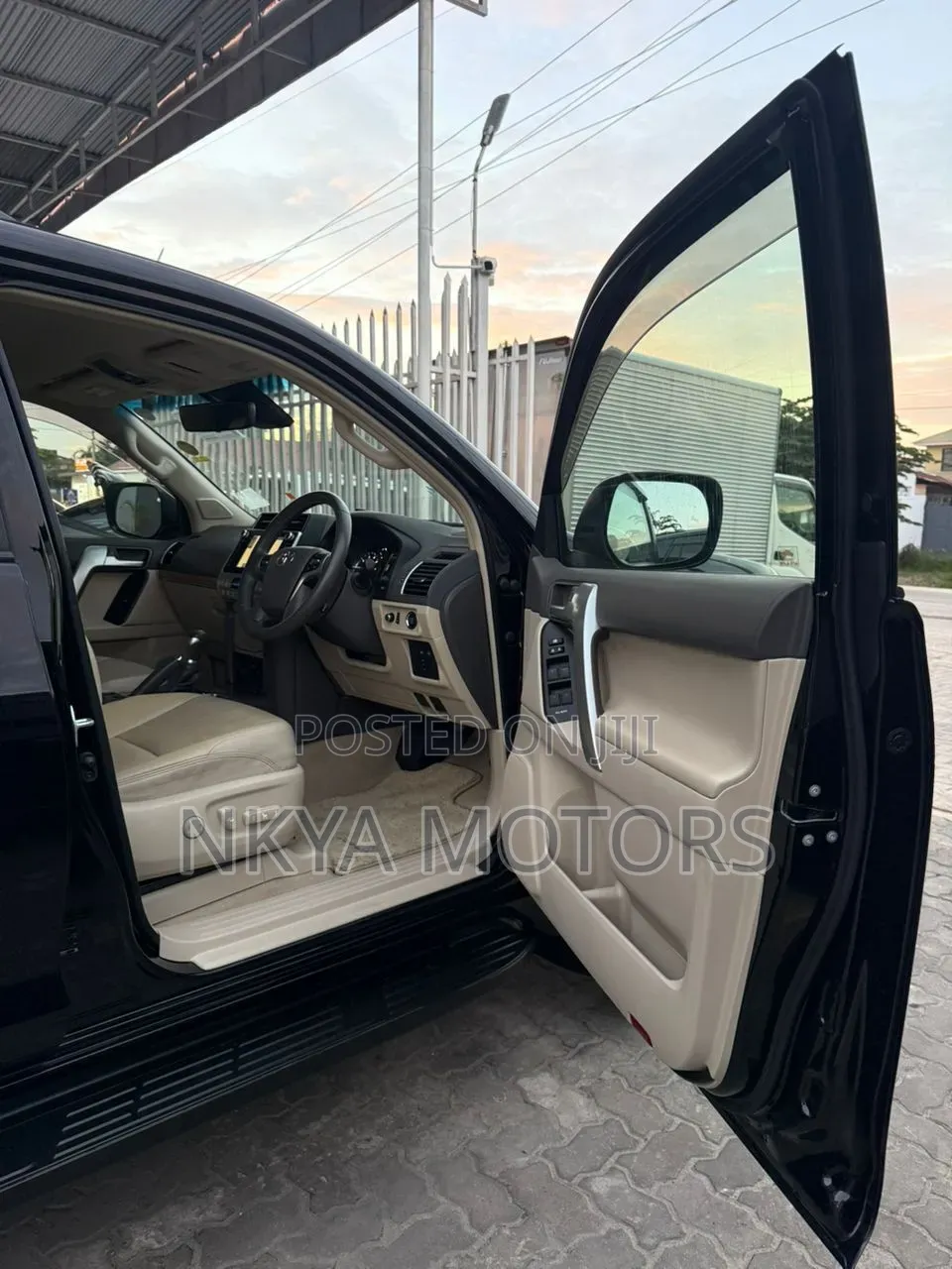 Toyota Land Cruiser Prado 2021 Black