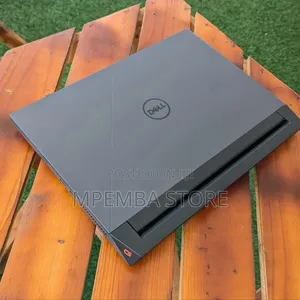 New Laptop Dell G15 5535 16GB Intel Core i7 SSD 1T