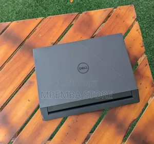 New Laptop Dell G15 5535 16GB Intel Core i7 SSD 1T