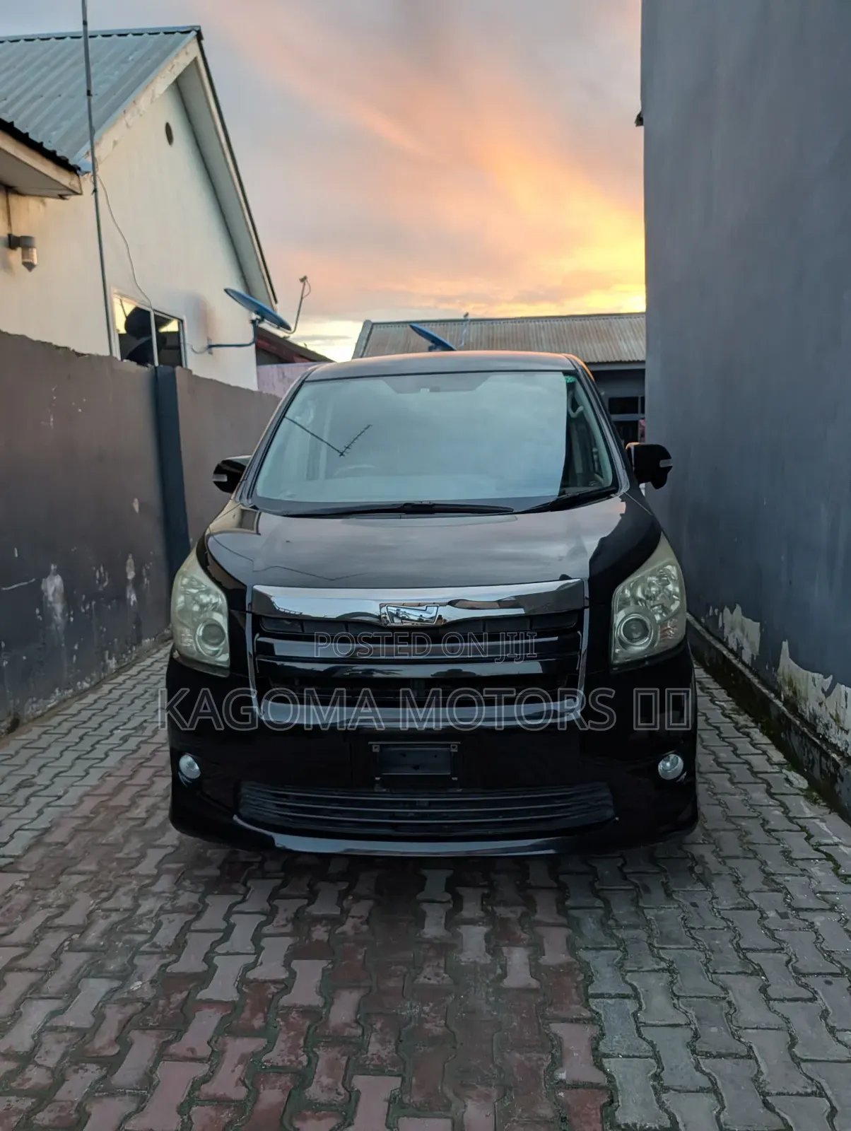 Toyota Noah 2007 Black