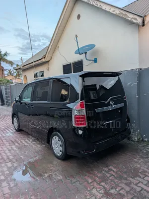Toyota Noah 2007 Black