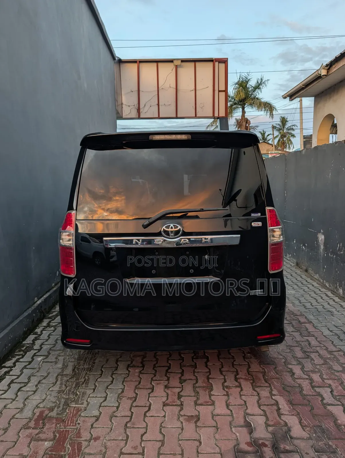 Toyota Noah 2007 Black
