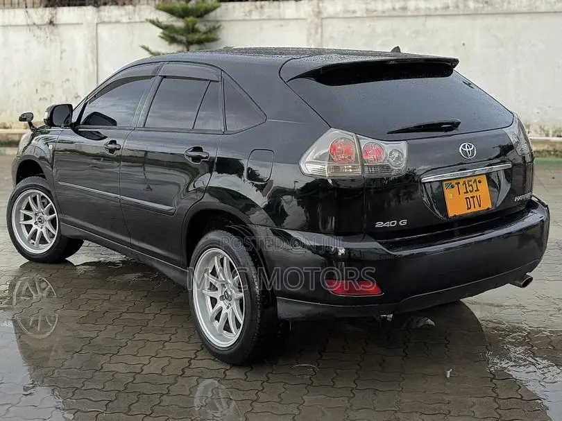 Toyota Harrier 2006 Black