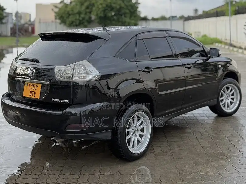 Toyota Harrier 2006 Black