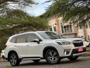 Subaru Forester 2020 White