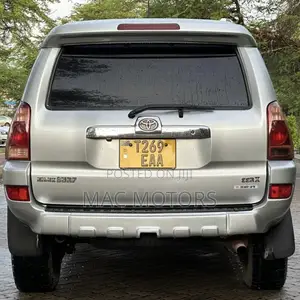 Toyota Hilux Surf 2.7 SSR 2004 Silver