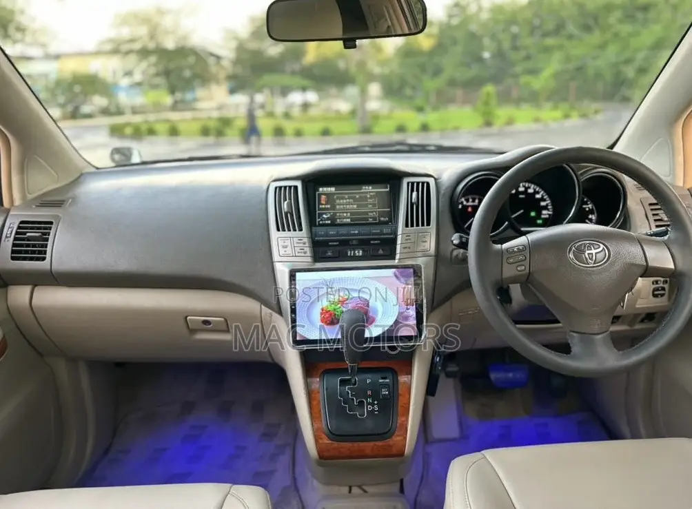 Toyota Harrier 2006 White